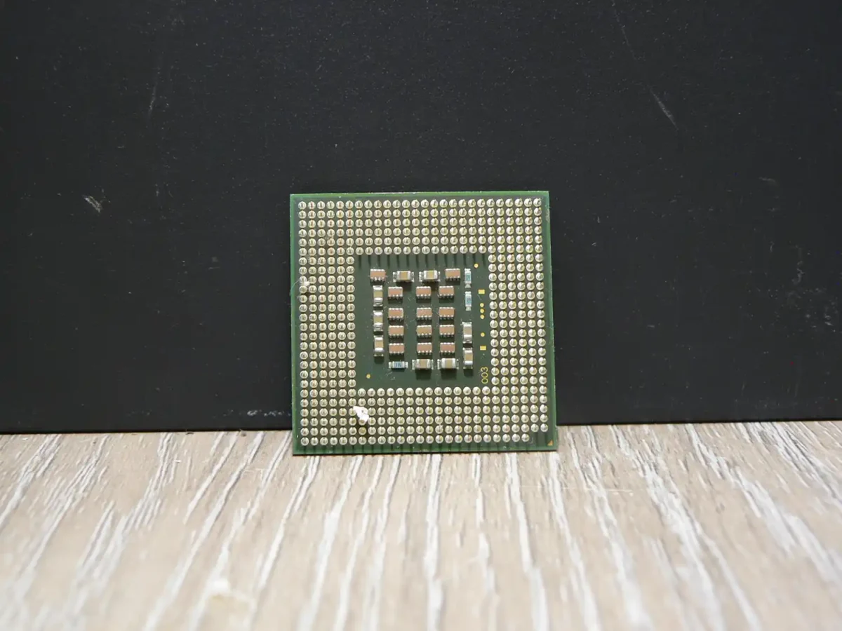 Intel Celeron D 2,66GHz/256/533 SL7NV Socket 478 Processzor - Image 2