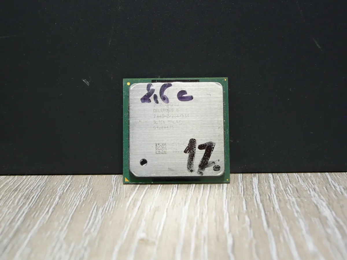 Intel Celeron D 2,66GHz/256/533 SL7C6 Socket 478 Processzor - Image 1