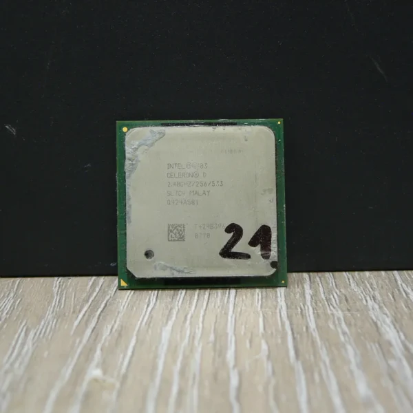 Intel Celeron D 2,40GHz/256/533 SL7C4 Socket 478 Processzor