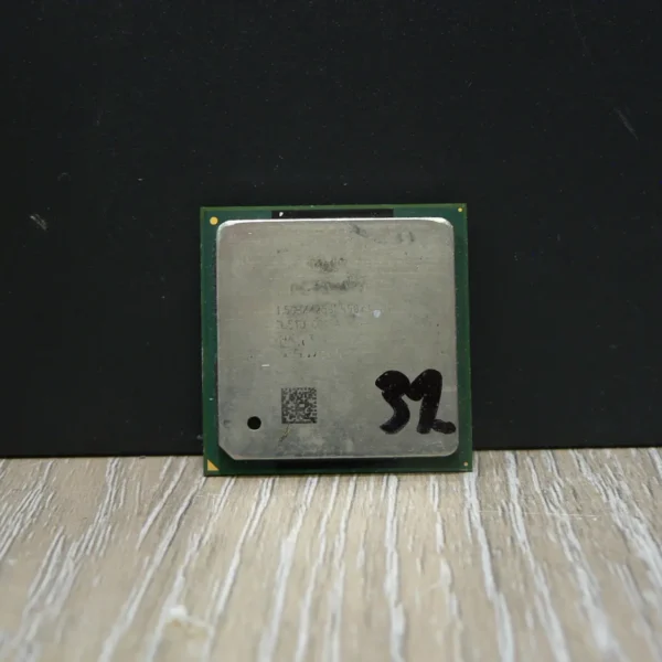 Intel Pentium 1,5GHz/256/400/1,75V SL5TJ Socket 478 Processzor