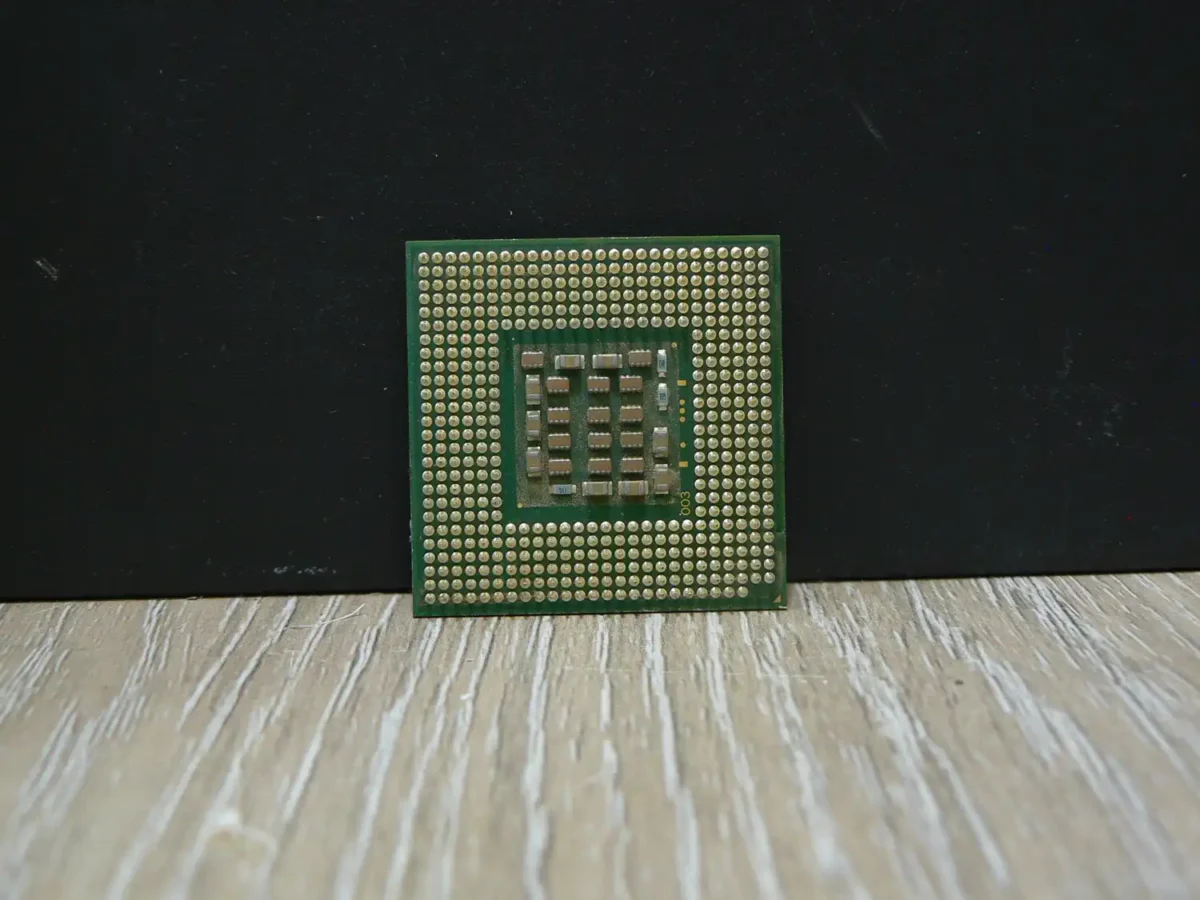 Intel Pentium 4 3,00GHz/1024/800 SL88F Socket 478 Processzor - Image 2
