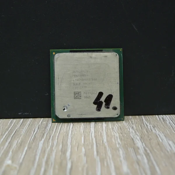 Intel Pentium 4 2,40GHz/512/800 SL6WF Socket 478 Processzor