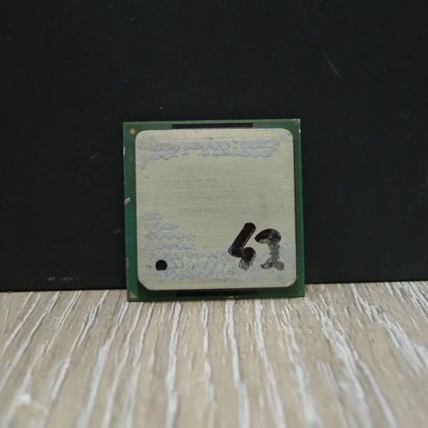 Intel Pentium 4 2,40GHz/512/800 SL6WF Socket 478 Processzor