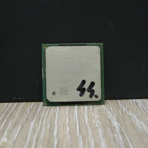 Intel Pentium 4 1,8GHz/512/400 SL68Q Socket 478 Processzor