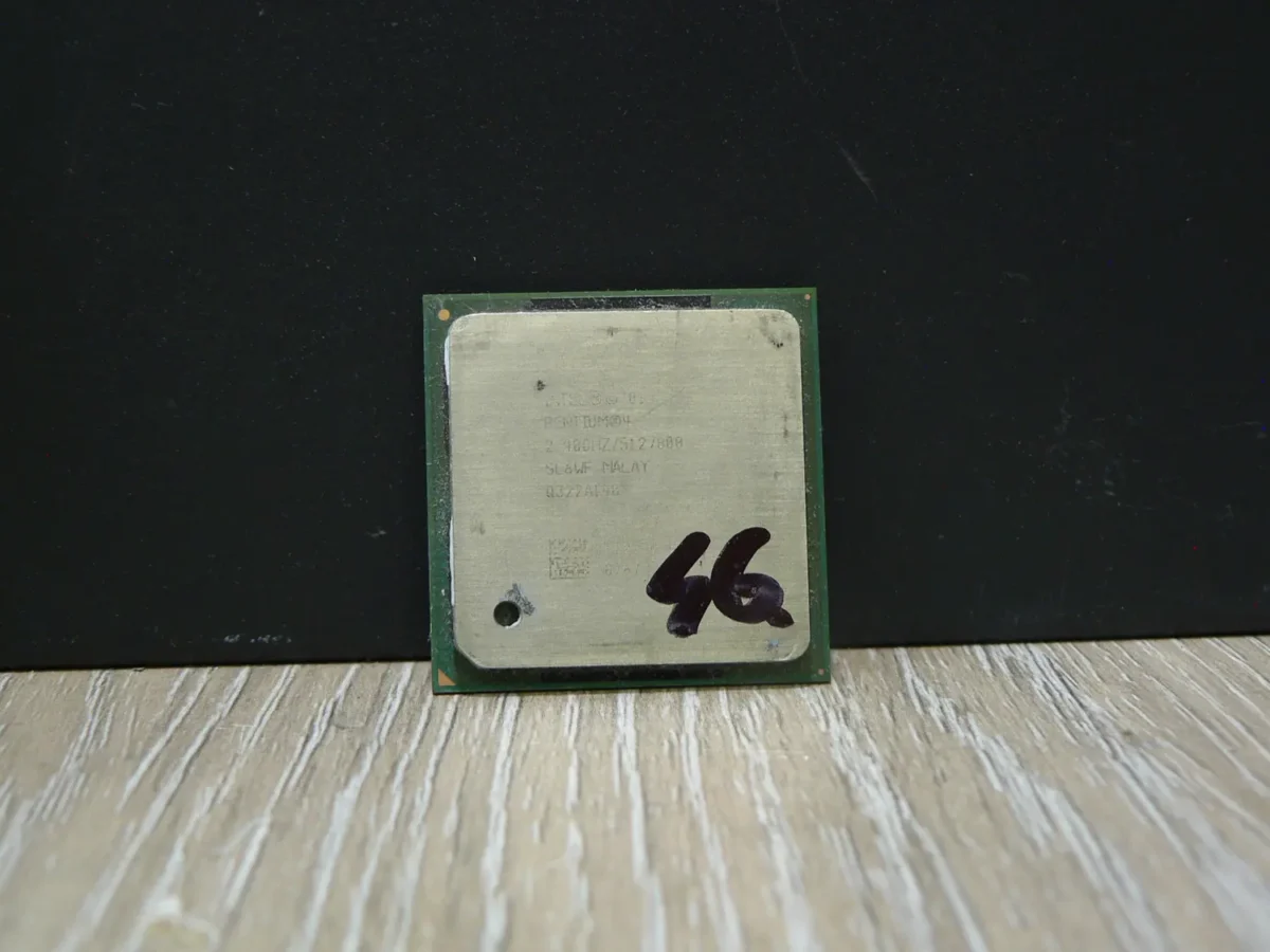 S478CPU-46-1 Intel Pentium 4 2,40GHz/512/800 SL6WF Socket 478 Processzor - Image 1