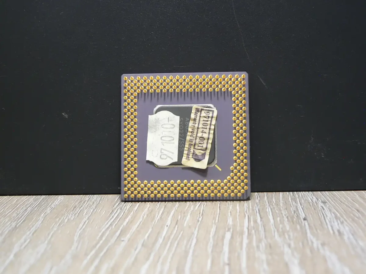Intel Pentium 133 SY022 Socket 7 Processzor - Image 2