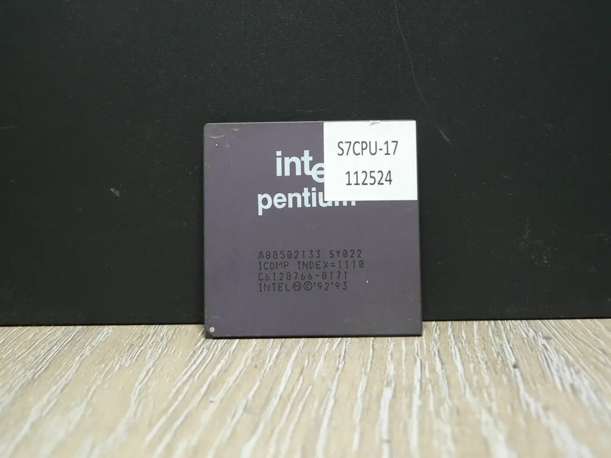 Intel Pentium 133 SY022 Socket 7 Processzor - Image 1