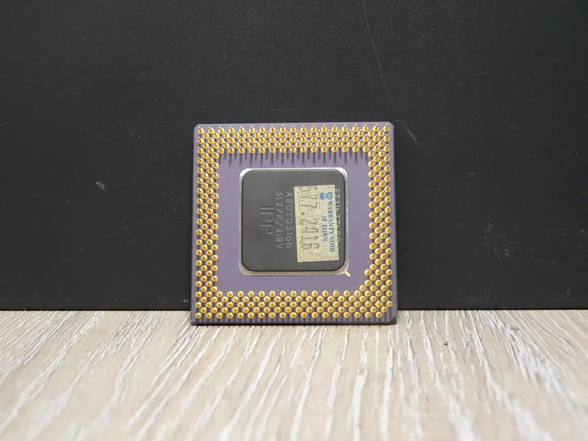Intel Pentium 166MMX SL27K Socket 7 Processzor - Image 2