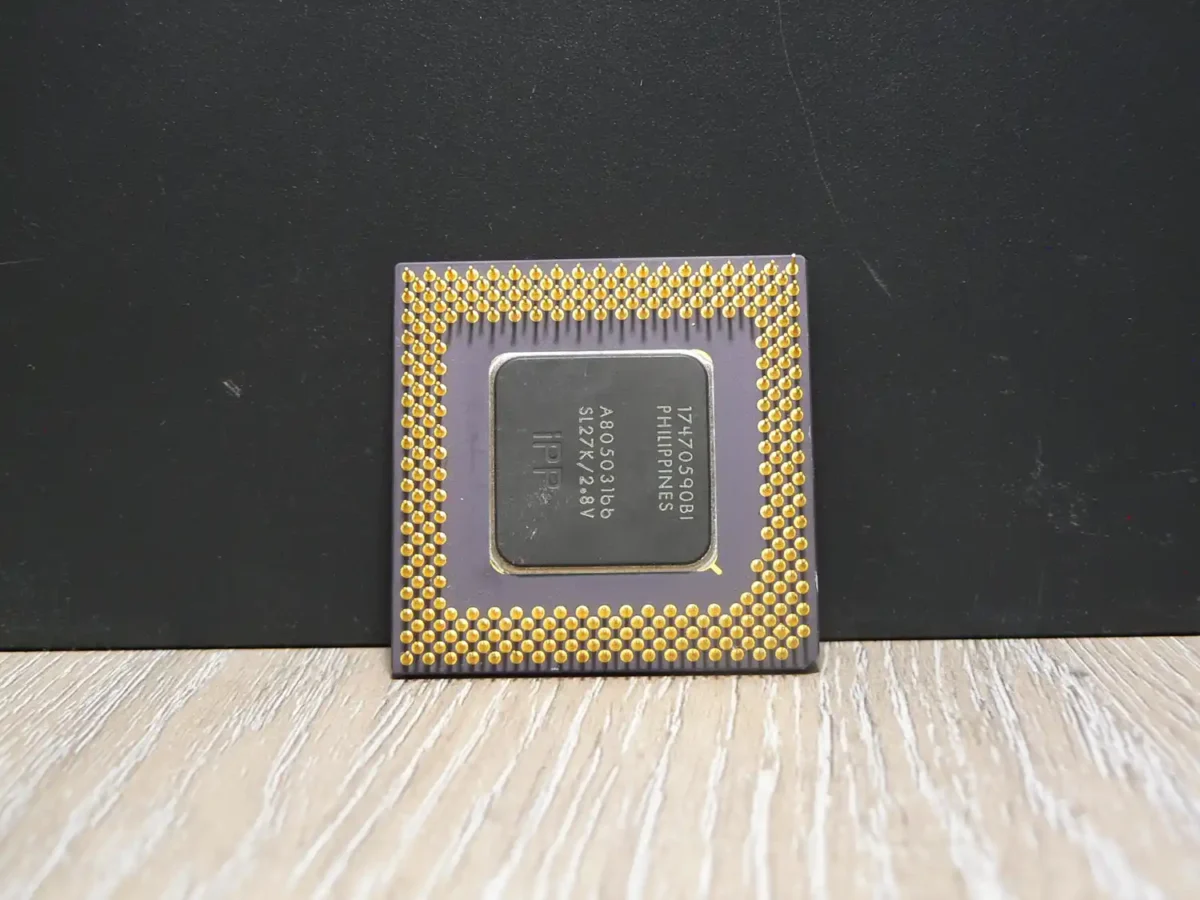 Intel Pentium 166MMX SL27K Socket 7 Processzor - Image 2