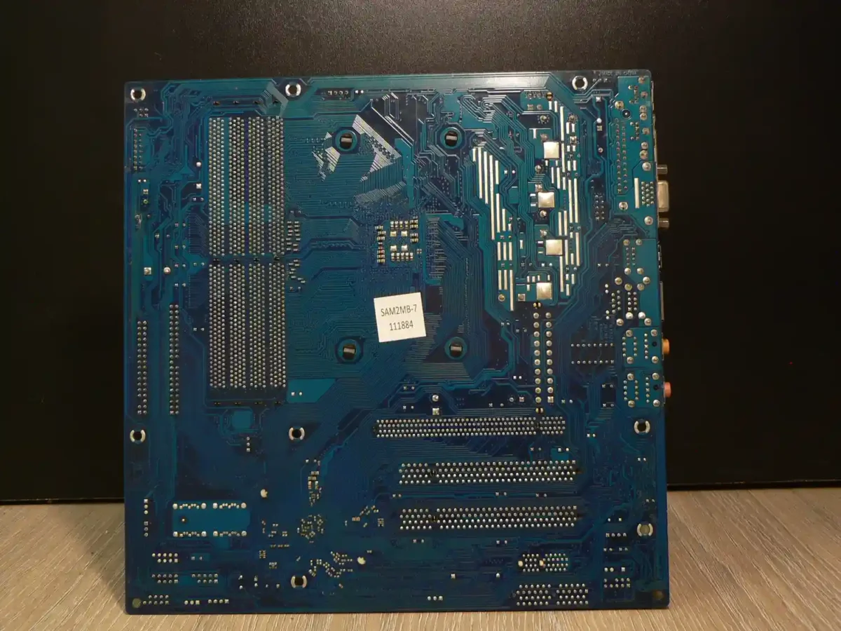 ASRock AM2NF6G-VSTA Socket AM2 Alaplap + Hátlap/IO-Shield - Image 4
