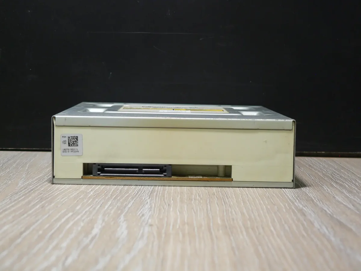 SAMSUNG SH-222 SATA DVD-ROM (2011) - Image 4