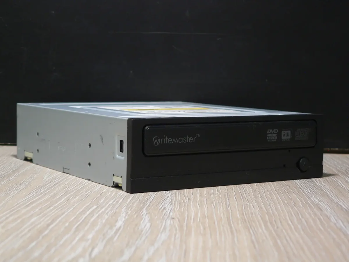 SAMSUNG SH-S183 SATA DVD-ROM (2007) - Image 1