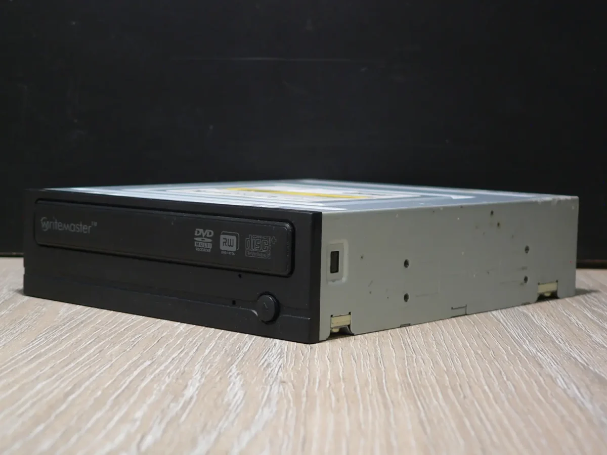 SAMSUNG SH-S183 SATA DVD-ROM (2007) - Image 3