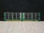 Infineon IBM 256MB PC133 SD Memória - Image 2