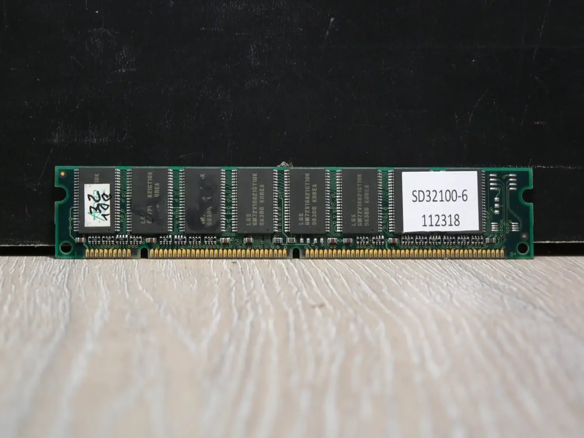 SD32100-6-1 Acorp 32MB PC100 SD Memória - Image 1