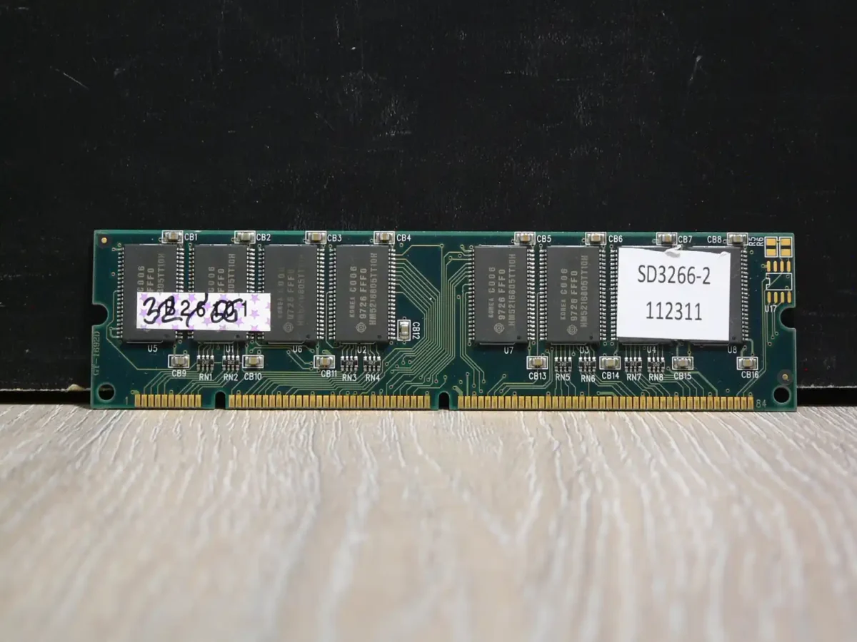 SD3266-2-1 32MB PC66 SD Memória - Image 1