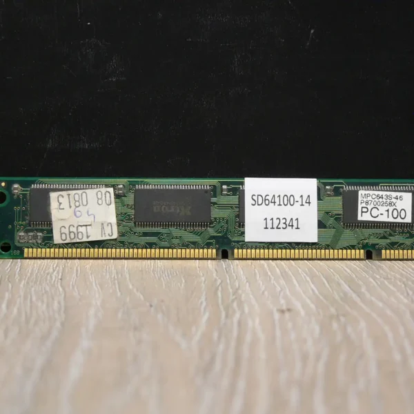 64MB PC100 SD Memória