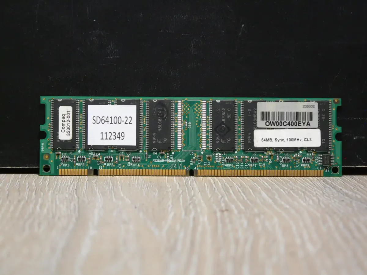 Compaq 64MB PC100 SD Memória - Image 1