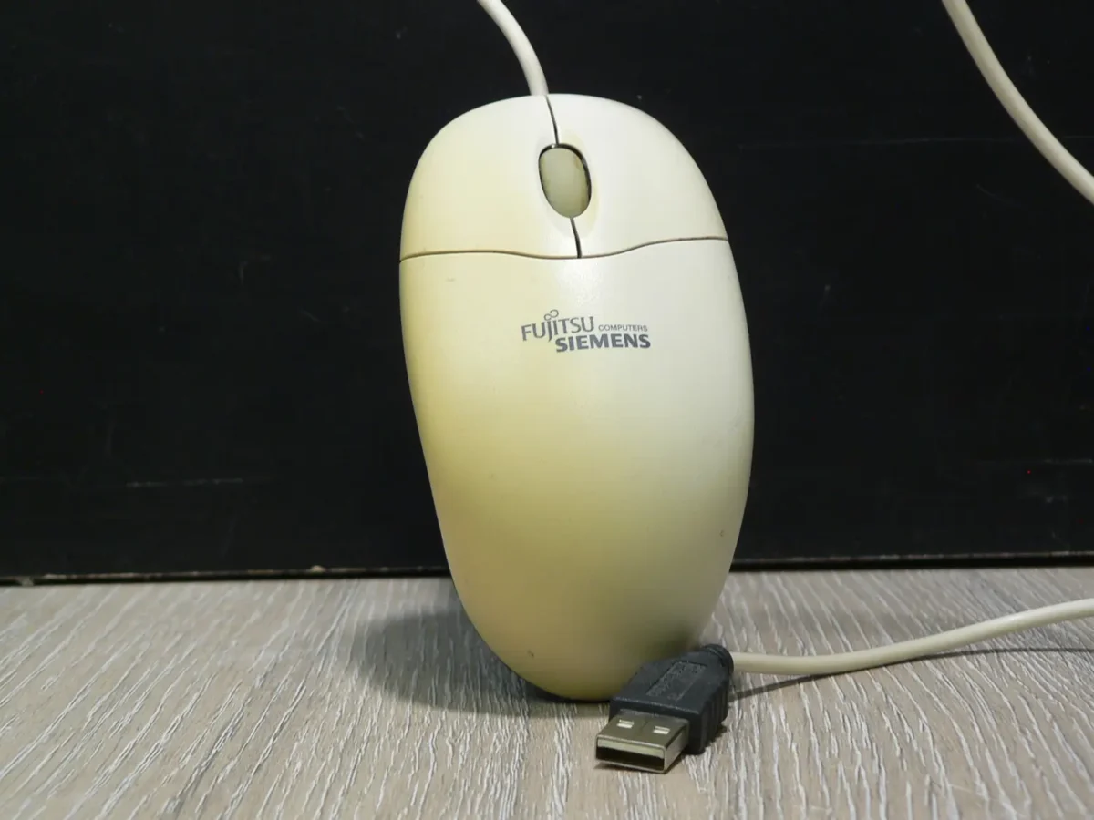 Fujitsu Siemens Optikai Egér USB - Image 1
