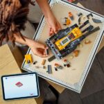 LEGO® City Sárga buldózer, építési területet megjelenítő játékkészlet 60466 - Image 4
