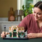 LEGO® Icons Francia kávézó, könyvespolcdísz 10362 - Image 5