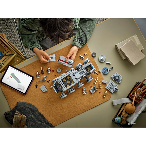LEGO® Star Wars™ A klónok háborúja Köztársasági Juggernaut tank, készlet 75413 - Image 4