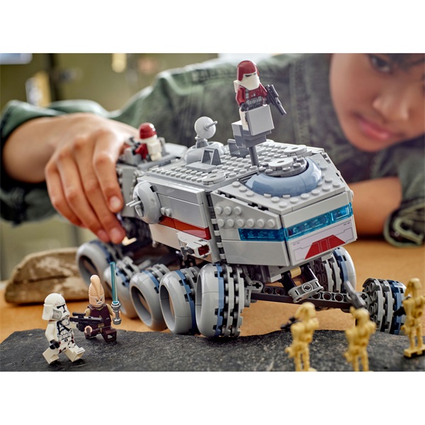 LEGO® Star Wars™ A klónok háborúja Köztársasági Juggernaut tank, készlet 75413 - Image 5
