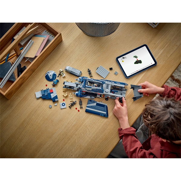 LEGO® Star Wars™ A szeparatisták MTT™ csapatszállítója a feluciai csatában, készlet 75435 - Image 4