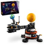 LEGO® Technic A Föld és a körülötte keringő Hold 42179 - Image 4