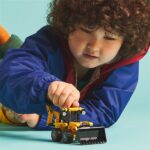 LEGO® Technic Árokásó rakodó építőipari játék járművet tartalmazó szett 42197 - Image 5