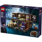 LEGO® Wednesday Izé lakhelye, építőszett és születésnapi vagy halloweeni ajándék 76785 - Image 2