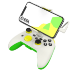 RiotPWR™ ESL Gaming Controller for iOS (White/Green) - Image 2