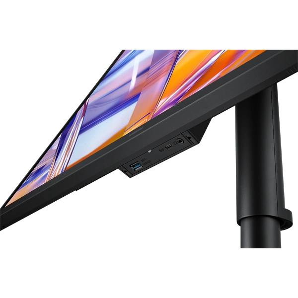 Samsung ViewFinity 32" S8 S80UH VA monitor, 4K UHD (3840x2160), 60Hz, 16:9, 5ms, 350 cd/m2, DisplayPort, HDMI, USB-C - Image 5